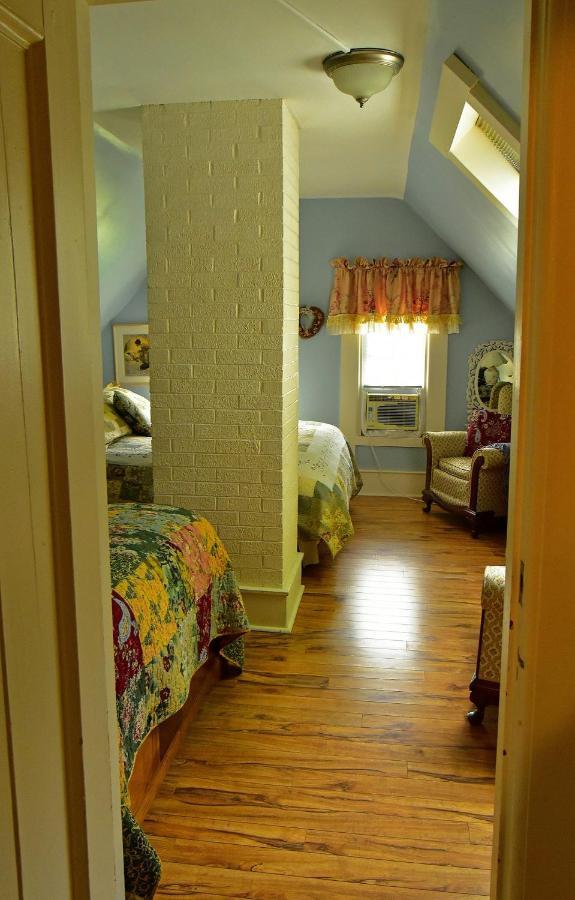 Fisherman'S Daughter B&B Mahone Bay Exterior foto